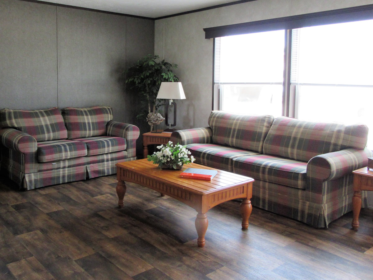 High Touch Homes LM-1 Living Room